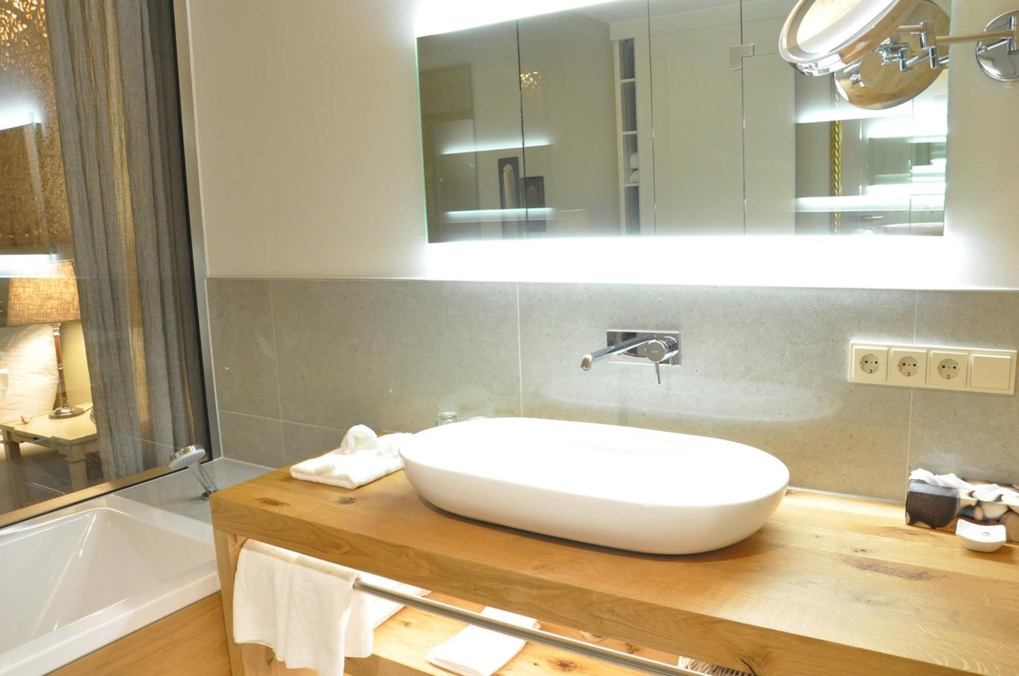 Wellnessgarten-Hotel Waging am See Room photo